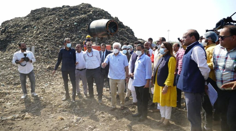 CM Kejriwal reviewed the work in progress of garbage processing at Okhla Landfill Site