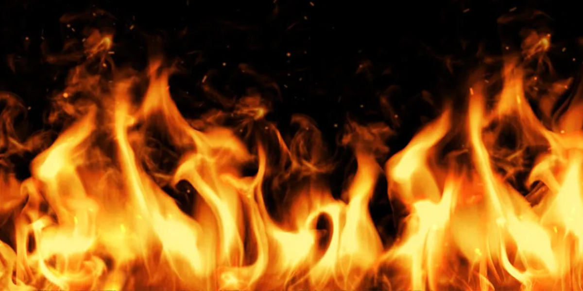 Fire breaks out in slums in Delhi’s Jahangirpuri area