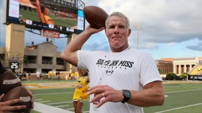 Hall of Famer Brett Favre Reveals Parkinson’s Diagnosis